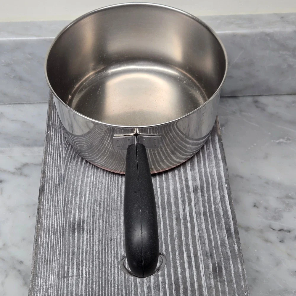 Vintage 1801 Revere Ware‎ 1.5 Qt. Saucepan Copper Bottom Pot - No Lid